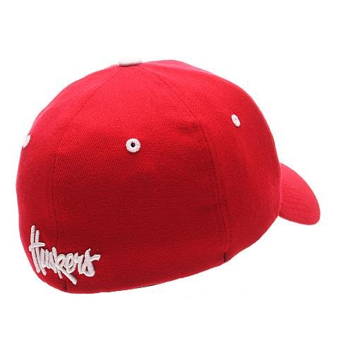 Zephyr Men's Standard Stretch Fitted Hat Team Color